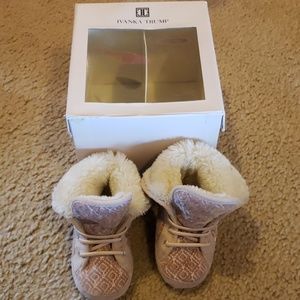 Infant Ivanka Trump baby cozy booties